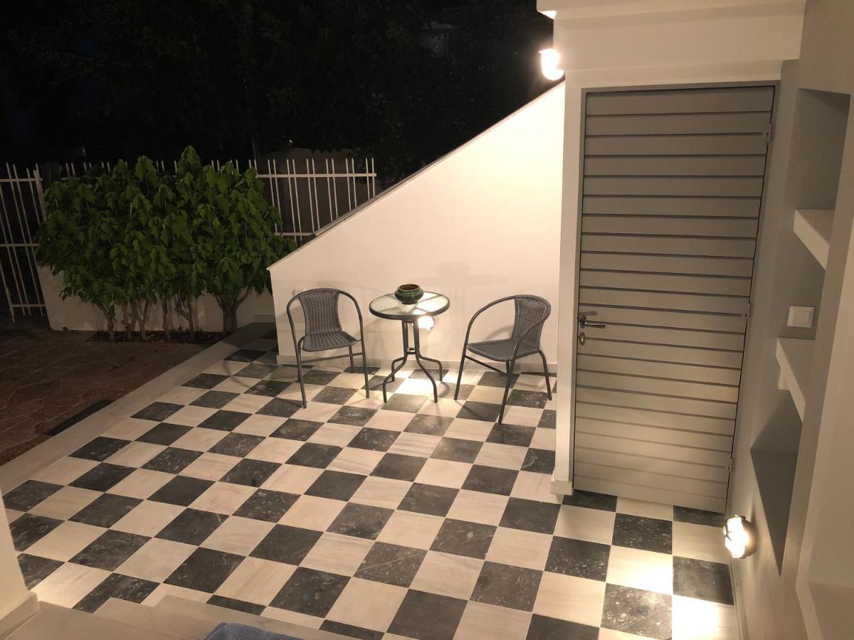 The Elegant Summer House Spetses Town Extérieur photo